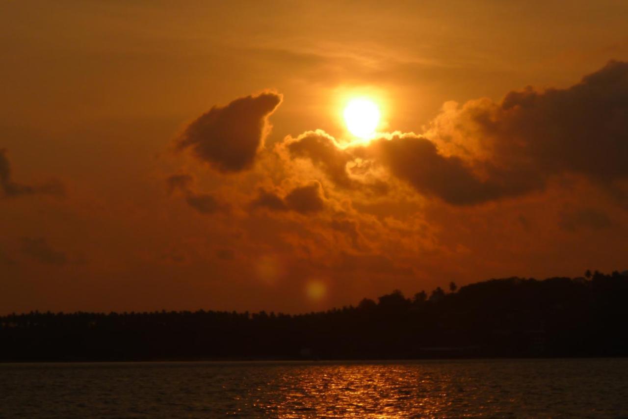普吉岛-瓶庐海景度假酒店 Phuket Pl Seaview Resort Patong Eksteriør billede