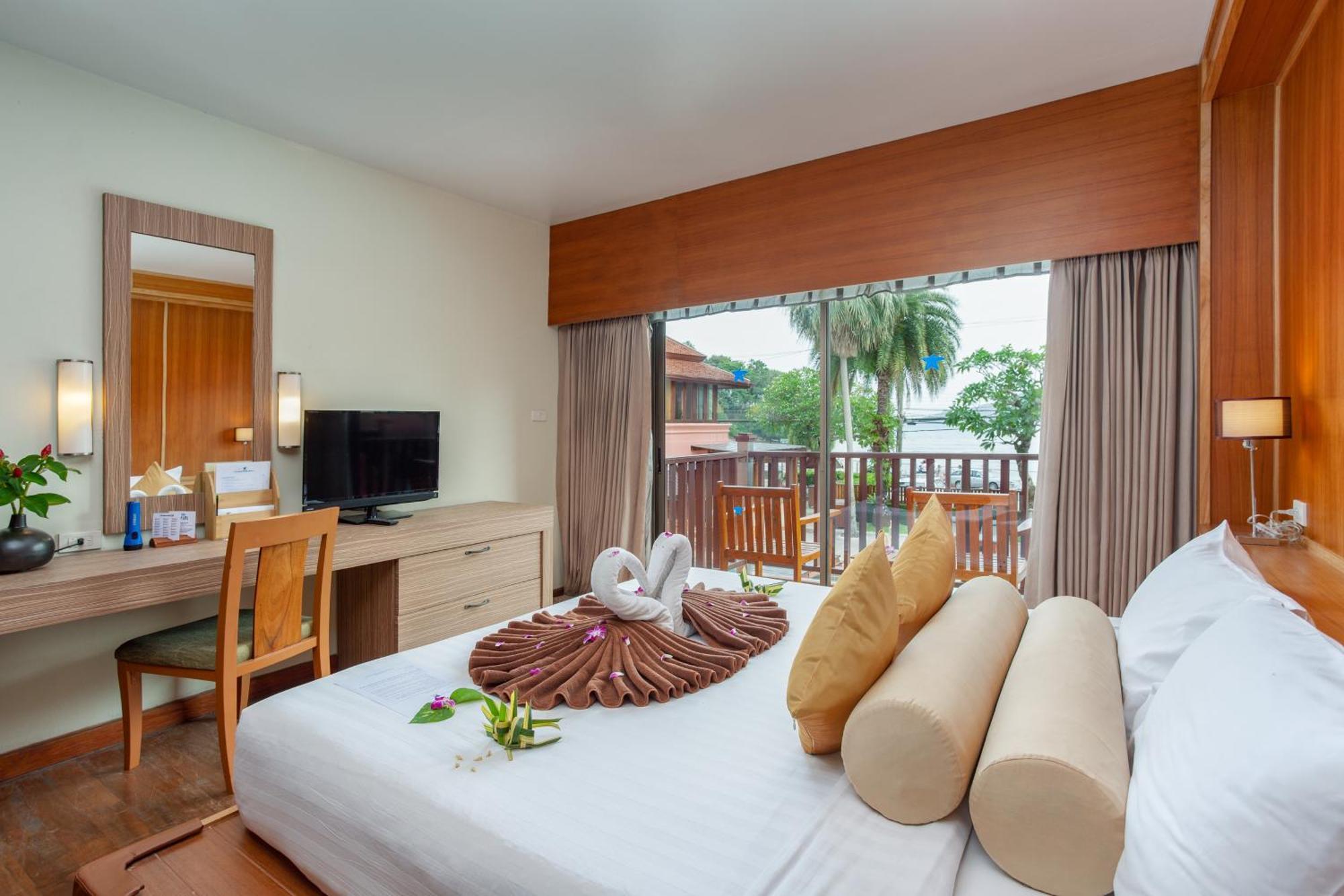 普吉岛-瓶庐海景度假酒店 Phuket Pl Seaview Resort Patong Eksteriør billede